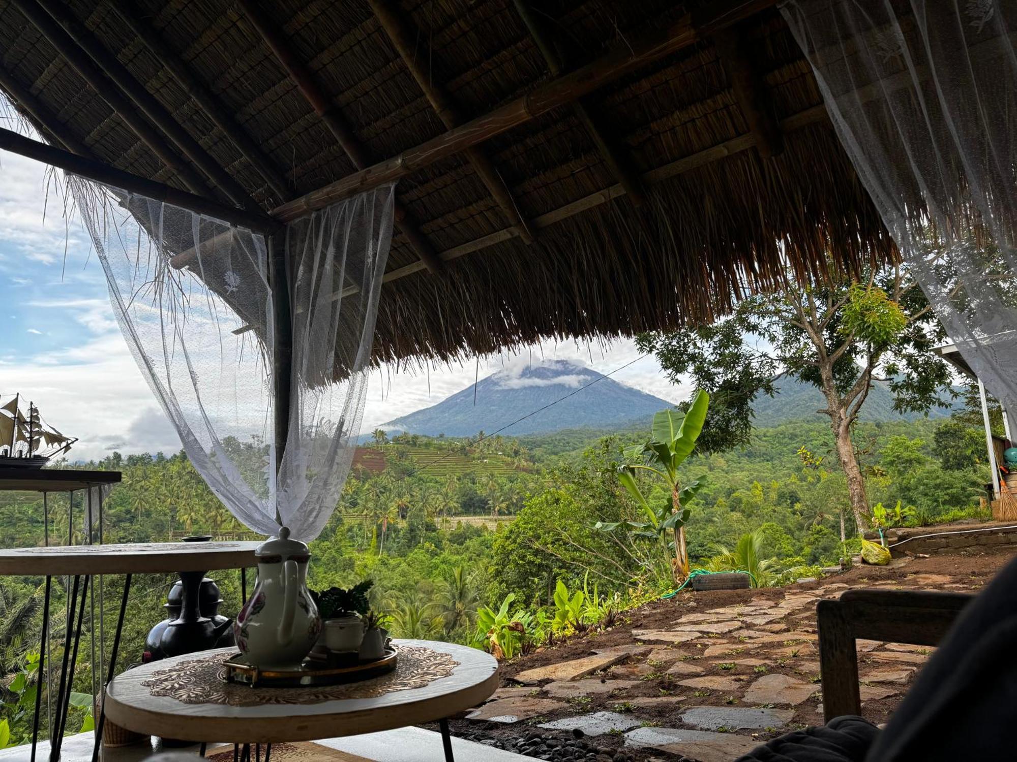 Laa Lombok Glamping Sapit